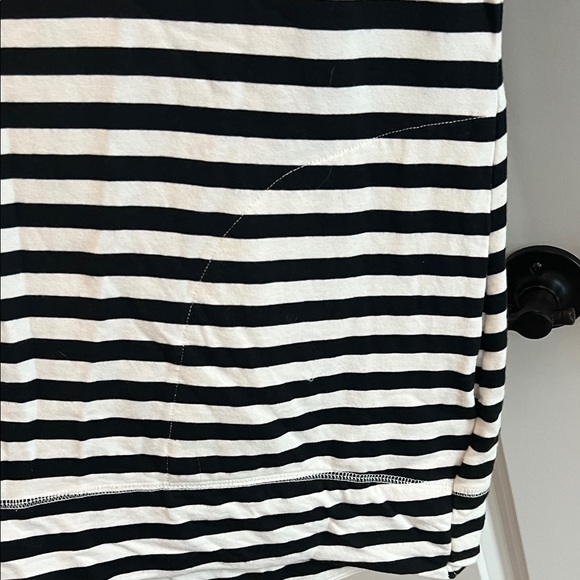 Merona Black and White Striped Top - Picture 3 of 5